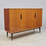 1437 8223 Sideboard
